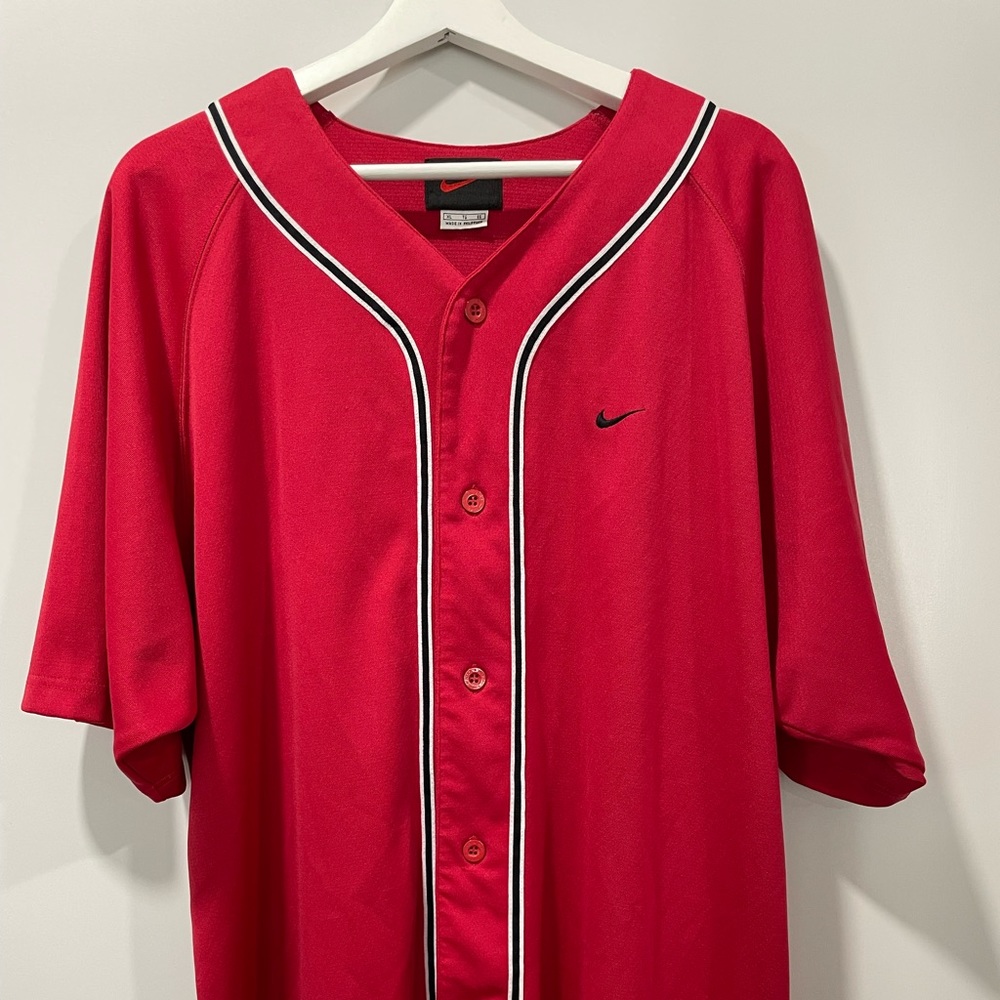 VINTAGE Rare  NIKE  STITCHED Letters Baseball Jersey Men Sz. XL Used Only Once.